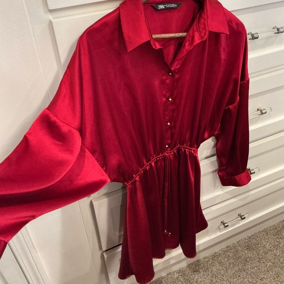 Zara Vibrant Red Satin dress - Picture 4 of 6